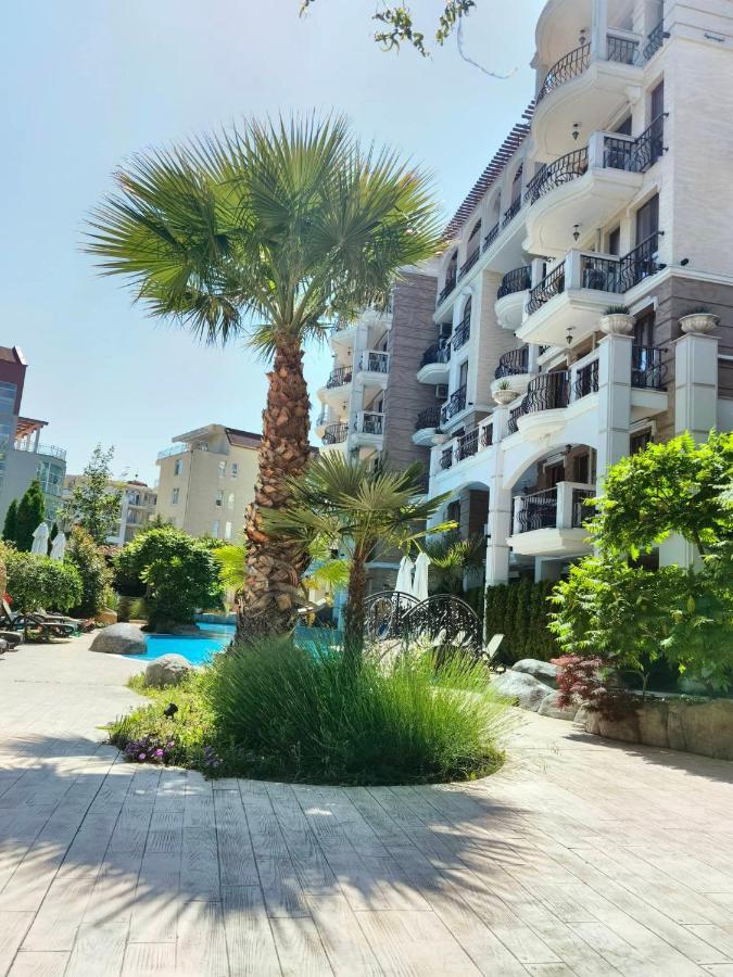Harmony Suitеs Apartment Slăntjev Brjag Exteriör bild